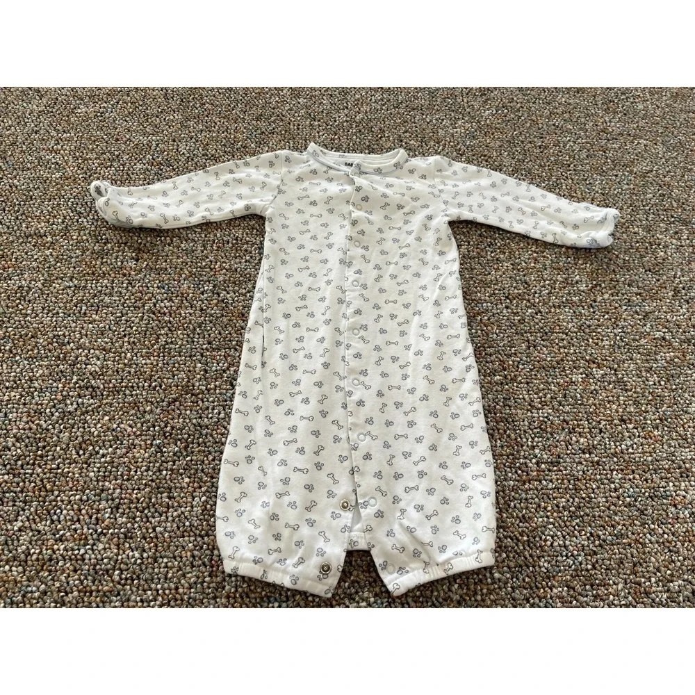 Babies R Us Boys Pawprint & Bone Sleeping Gown 0-3M